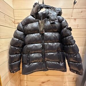 Men's Shiny Black Winter Puffer Jacket